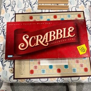 Scrabble Crossword Game VTG 2001 - Family Board Game Night Hasbro - like new